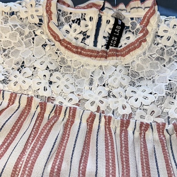 NWT Design Lab Tank Top - Picture 4 of 6